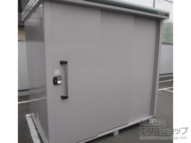 大阪府東大阪市のの物置・屋外倉庫 エルモ 一般型 2220×1520×2120（LMD-2215） LMD-2215-CB 施工例
