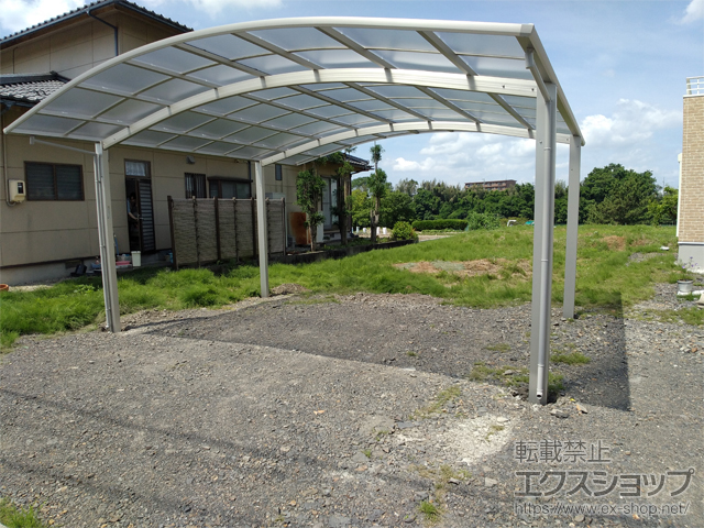 岐阜県美濃加茂市ののカーポート アリュース ツイン　積雪〜20cm対応 施工例