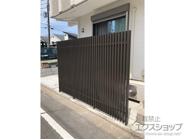 東京都三鷹市ののフェンス・柵 プログコートフェンス M1型 間仕切柱タイプ 施工例