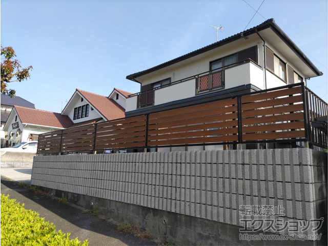 福岡県宗像市ののフェンス・柵 モクアルフェンス 横板タイプ 自由柱施工 施工例