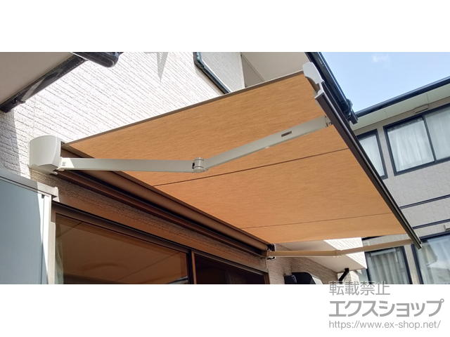 鹿児島県鹿児島市のLIXIL リクシル（トステム）のオーニング・日よけ 彩風 あやかぜ S型 電動式（スイッチ）※本体のみ交換 施工例