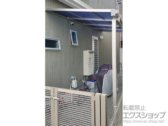 大阪府泉北郡忠岡町ののテラス屋根 ソラリア F型 テラスタイプ 単体 積雪〜20cm対応*前面台形納まり 施工例