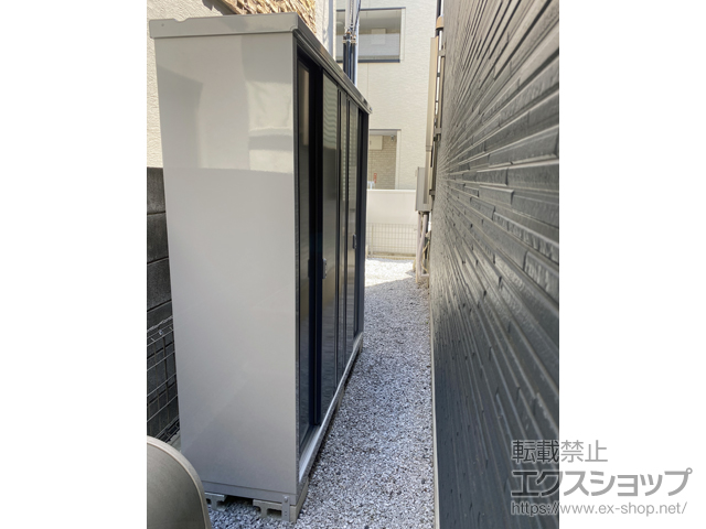 東京都練馬区のの物置・屋外倉庫 シンプリー 一般型 1940×515×1903 MJX-195E-P-CG 施工例