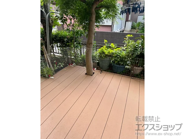 埼玉県さいたま市のYKKAPのウッドデッキ リウッドデッキ 200 施工例