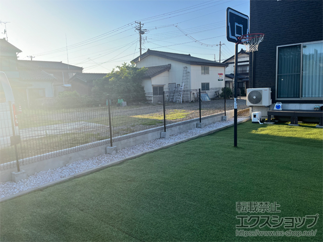 新潟県柏崎市ののフェンス・柵 ハイグリッドフェンスN8型 フリーポールタイプ 施工例