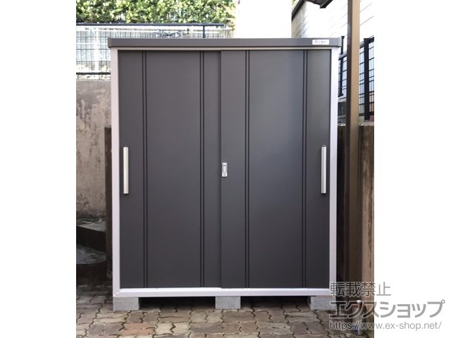 滋賀県大津市のの物置・屋外倉庫 クール 一般型 1700×750×1947 EC-1775-GK 施工例