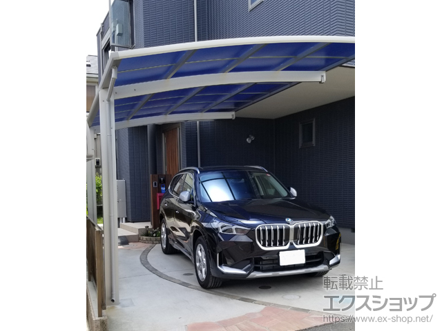 神奈川県平塚市ののカーポート アリュース　積雪〜20cm対応＋着脱式サポート柱 施工例