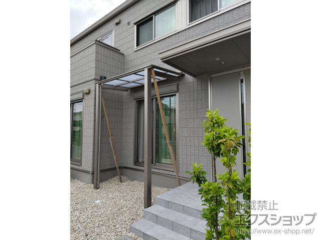 三重県鈴鹿市ののテラス屋根 フーゴF 独立テラスタイプ 単体 積雪〜20cm対応＋物干しセット 施工例