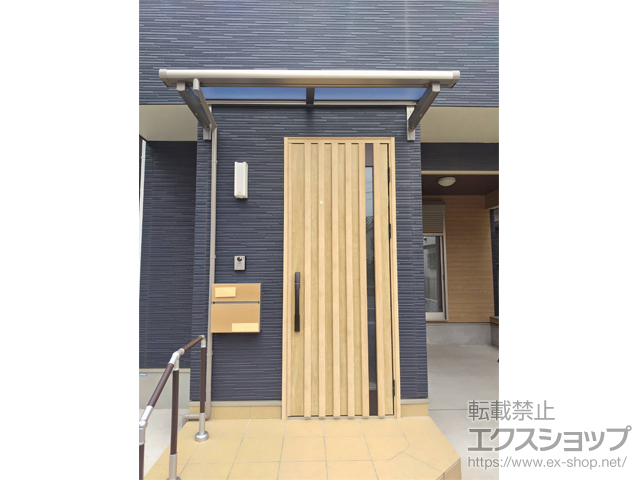 東京都江戸川区ののテラス屋根 スピーネ F型 ルーフタイプ 単体 積雪〜20cm対応 施工例