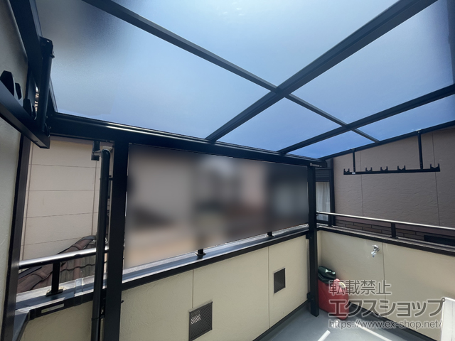 群馬県前橋市ののバルコニー・ベランダ屋根 ソラリア F型 屋根タイプ 単体 積雪〜20cm対応 施工例