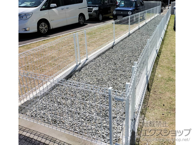 兵庫県姫路市ののフェンス・柵 イーネットフェンス 3F型 自由柱施工 施工例