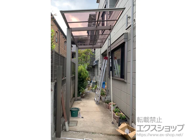 東京都中野区のLIXIL(リクシル)のサイクルポート・自転車置き場 フーゴFミニ (フラットスタイル) 積雪～20cm対応 施工例