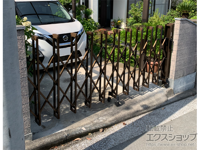 神奈川県横浜市ののカーゲート トリップゲートII 2型 スタンダード ノンレール 片開き　*30S 施工例