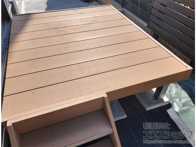 東京都八王子市ののウッドデッキ マージウッドデッキ＋ステップ Sタイプ（2段） 施工例