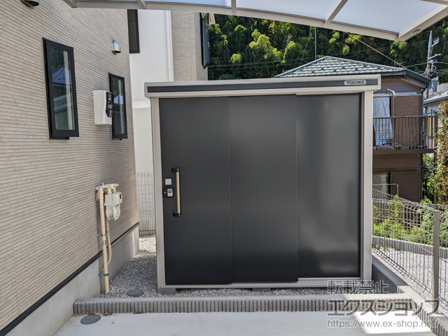 神奈川県川崎市のの物置・屋外倉庫 エルモ 一般型 2220×2220×2118 LMD-2222-SM 施工例