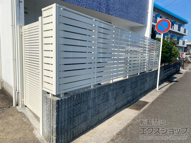 宮崎県宮崎市ののフェンス・柵 シンプレオフェンスSY1F型 横スリット　自由柱施工 施工例