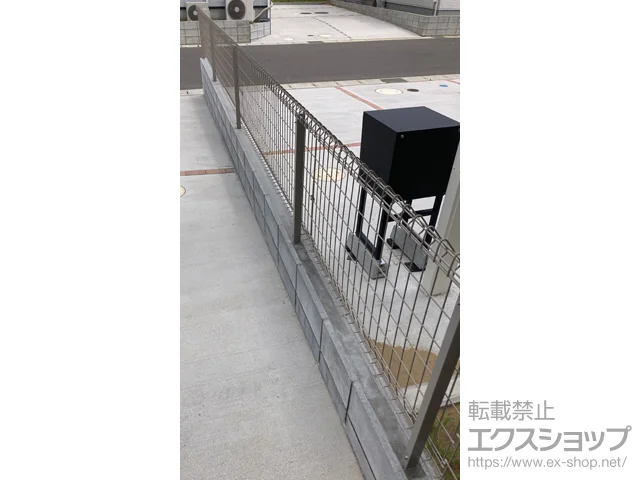 ��t���l�X���s�̂̃t�F���X�E��E�� ���b�V���t�F���X G10-R�@���R�� �{�H��