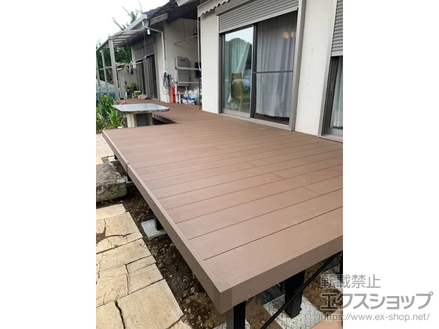 ��錧���s�̂̃E�b�h�f�b�L ���E�b�h�f�b�L 200 �{�H��