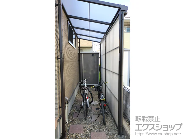 茨城県牛久市のLIXIL(リクシル)のストックヤード スピーネストックヤードF型 波板タイプ スクリーン仕様 積雪～20cm対応 施工例