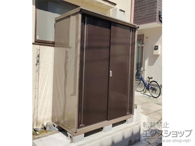 埼玉県越谷市のの物置・屋外倉庫 ナイソーシスター　1520×720×1903 KMW-157E-P-CB 施工例