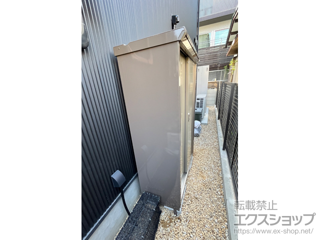 愛知県名古屋市のの物置・屋外倉庫 ナイソーシスター　1100×480×1603 KMW-115D-P-NG 施工例