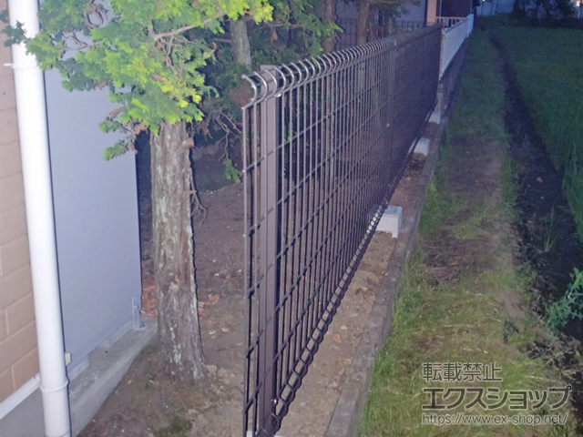 岩手県奥州市ののフェンス・柵 ハイグリッドフェンスUF8型 フリーポールタイプ 施工例