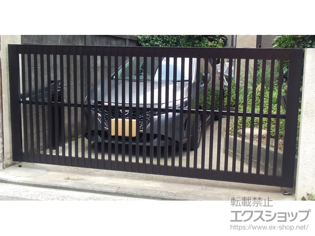 神奈川県横浜市ののカーゲート ラビーネ4型 手動式 施工例