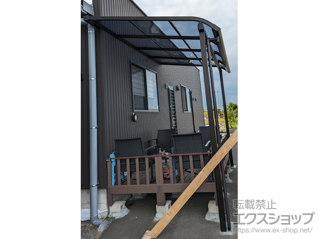 静岡県焼津市ののテラス屋根 ソラリア R型 テラスタイプ 単体 積雪〜20cm対応 施工例