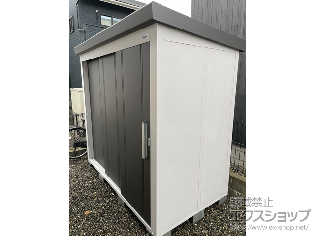 大分県大分市のの物置・屋外倉庫 レスパス (GK) 一般型 2289×1222×2100 EL-2212(GK)-GK 施工例