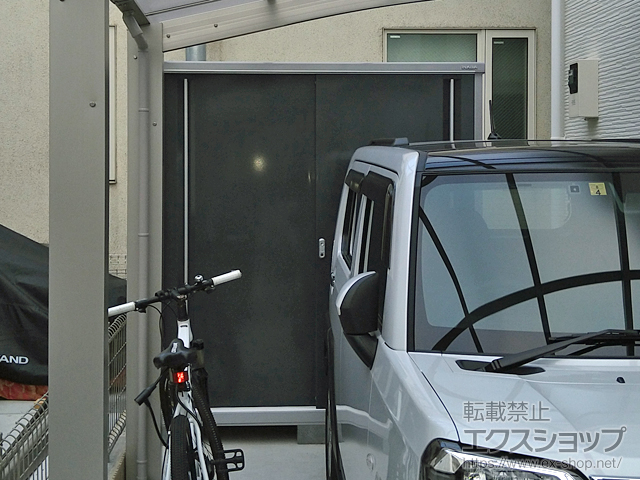 東京都調布市のの物置・屋外倉庫 シンプリー 一般型 1740×755×1903 MJX-177E-CG 施工例