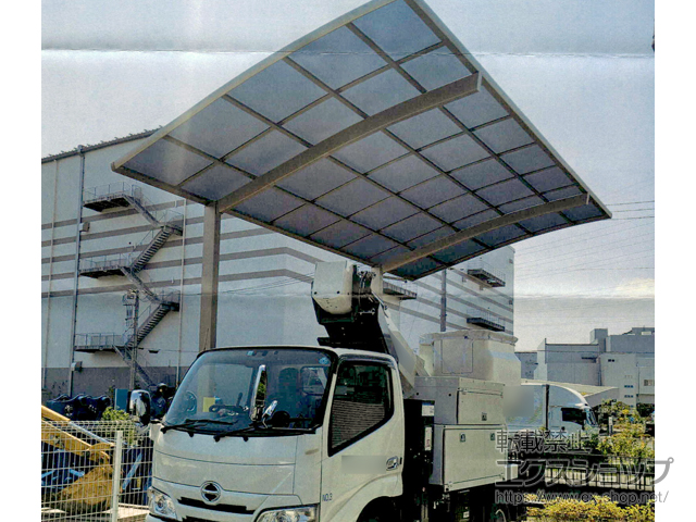 神奈川県海老名市ののカーポート 【特注】ネスカR (ラウンドスタイル) 積雪〜20cm対応 施工例