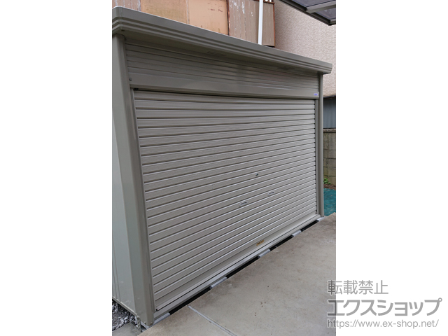 千葉県銚子市のの物置・屋外倉庫 Mr.ストックマンダンディ (シャッター扉) 一般型 結露減少型 2900×2990×2110（NDE-Z2929） NDE-Z2929-W 施工例