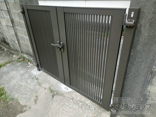 徳島県徳島市のの門扉 開き門扉AB TR1型 両開き　柱使用 施工例