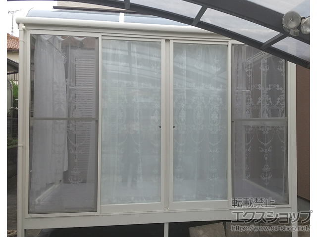 兵庫県神戸市ののテラス囲い・サンルーム サニージュR型 床納まり ランマなし 積雪20cm対応 ＊ガラス組込み仕様 施工例