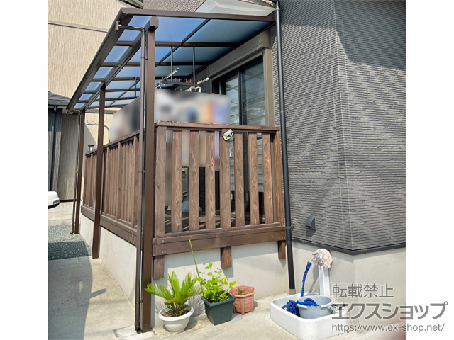 熊本県熊本市ののテラス屋根 ソラリア F型 テラスタイプ 連棟 積雪〜20cm対応＋吊り下げ式物干し 施工例