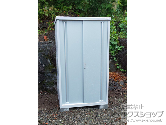 静岡県伊東市のの物置・屋外倉庫 シンプリー 一般型 1100×905×1903 MJX-119E-P-PS 施工例