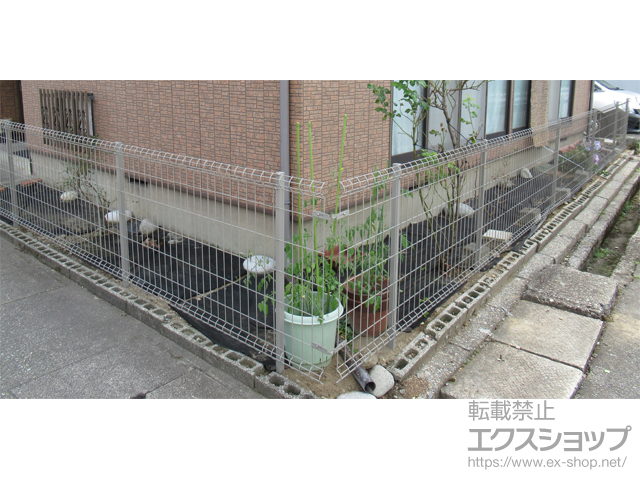 富山県富山市ののフェンス・柵 イーネットフェンス 3F型　自由柱施工 施工例
