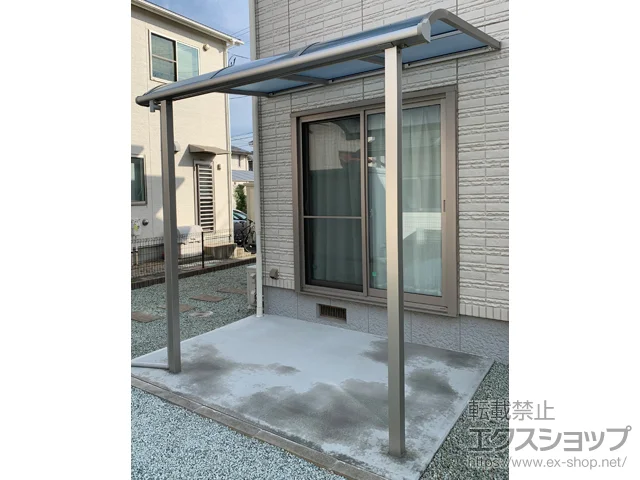 宮城県名取市のYKKAPのテラス屋根 ソラリア R型 テラスタイプ 単体 積雪～20cm対応 施工例