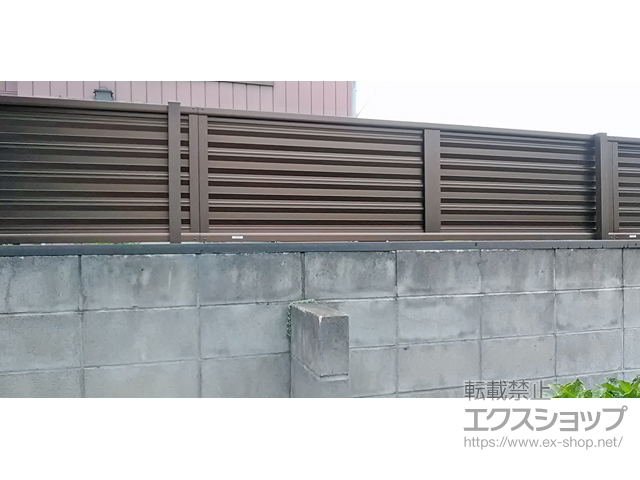 千葉県野田市ののフェンス・柵 ミエーネフェンス 目隠しルーバータイプ　自由柱施工 施工例