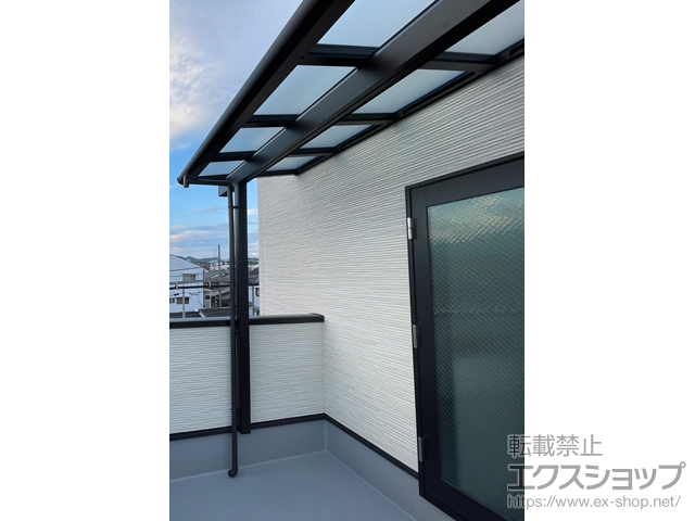 京都府京都市ののバルコニー・ベランダ屋根 ソラリア F型 1500 屋根タイプ 単体 積雪〜50cm対応 施工例