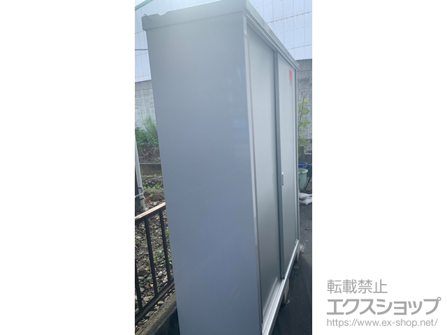 福岡県糟屋郡粕屋町のの物置・屋外倉庫 シンプリー 一般型 1520×515×1903 MJX-155E-PS 施工例