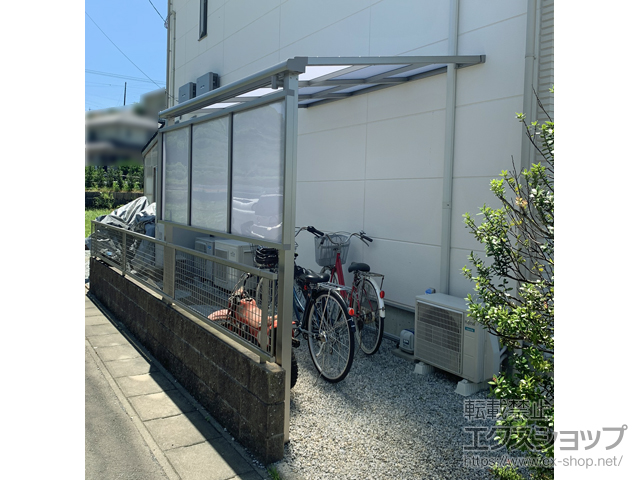 静岡県掛川市ののテラス屋根 スピーネ F型 テラスタイプ 単体 積雪〜20cm対応＋前面スクリーン 施工例