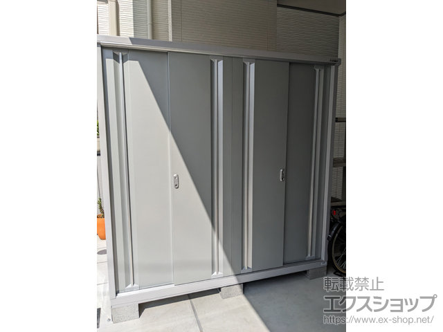 東京都大田区のの物置・屋外倉庫 シンプリー 一般型 1940×615×1903 MJX-196E-PS 施工例