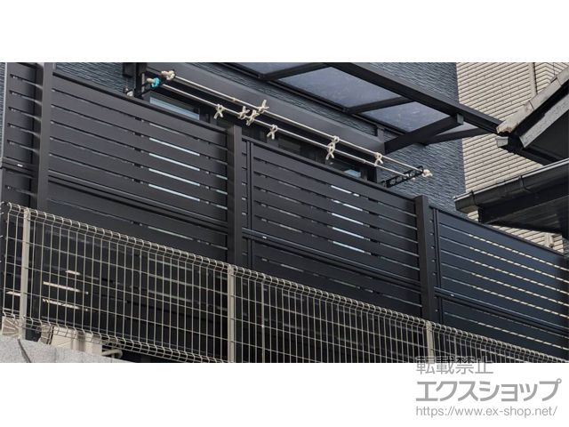 神奈川県川崎市ののフェンス・柵 モクアルフェンス 横板タイプ 2段支柱 自立建て用 施工例