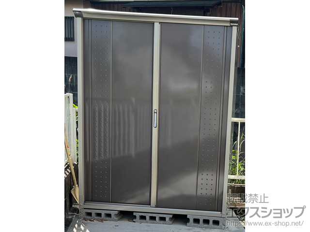 三重県津市のの物置・屋外倉庫 グランプレステージジャンプ 1488×750×1900（GP-157A-F） GP-157A-F-CB 施工例