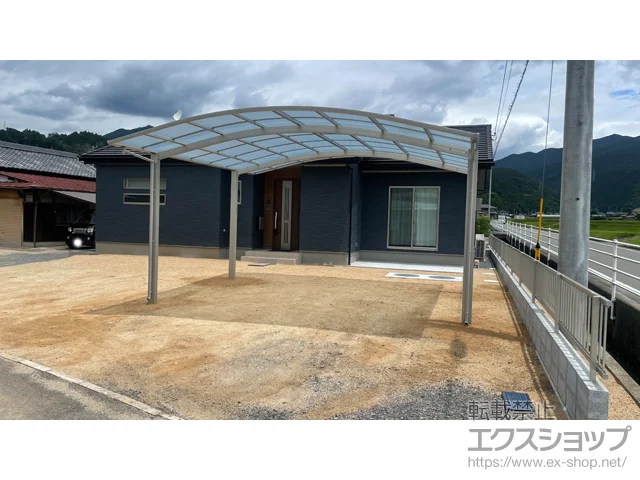 愛媛県東温市のYKKAPのカーポート アリュース ツイン　積雪～20cm対応 施工例