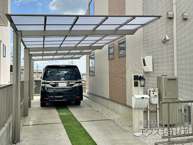 愛知県名古屋市ののカーポート ソリッドポート 縦連棟 積雪〜20cm対応 施工例