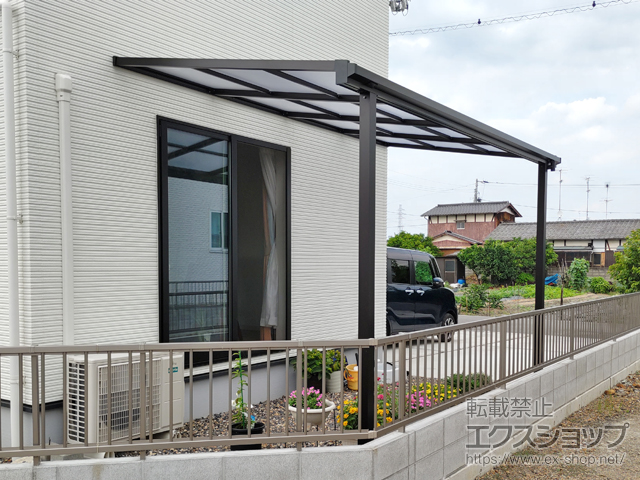 愛媛県西条市ののテラス屋根 ソラリア F型 テラスタイプ 単体 積雪〜20cm対応 施工例