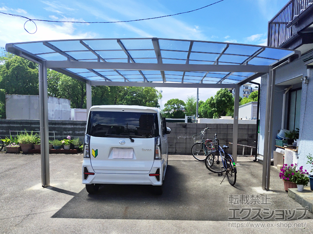 山口県宇部市ののカーポート フーゴA (アーチスタイル) ワイド 積雪〜20cm対応 施工例