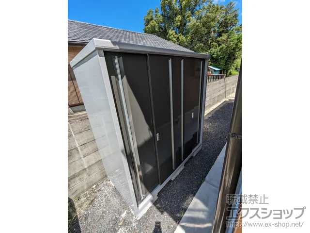 鹿児島県肝属郡肝付町のイナバの物置 シンプリー 一般型 1940×905×1903 MJX-199E-P-EB 施工例